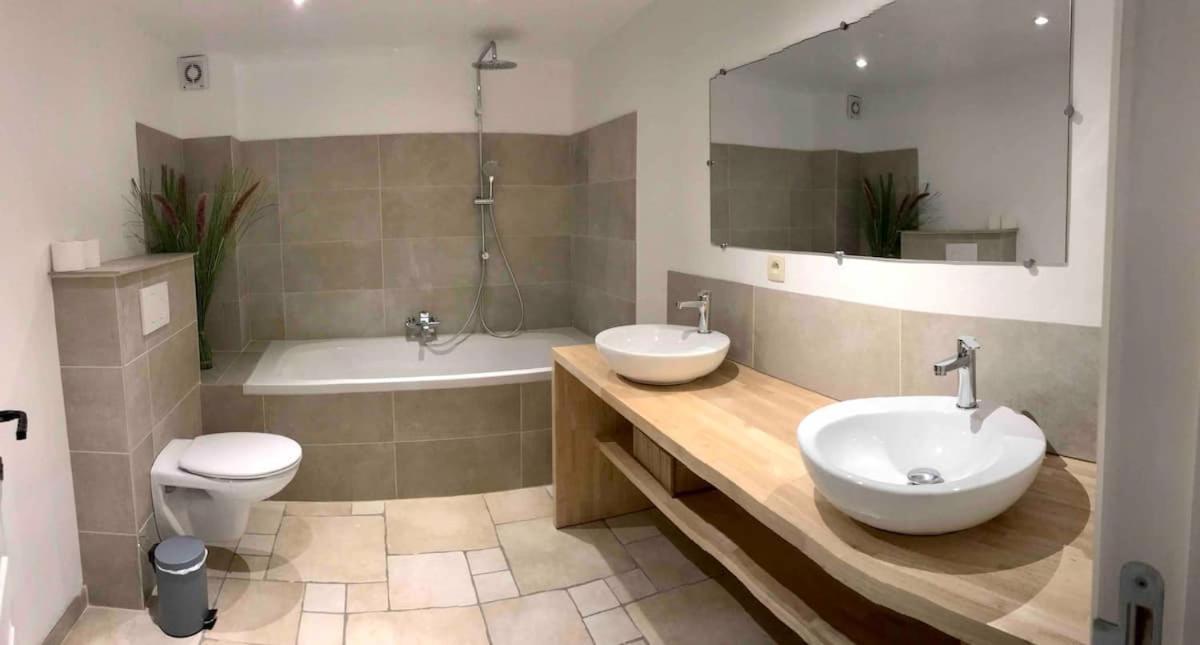 Les Ecuries De Lesse Apartment Libin Exterior foto