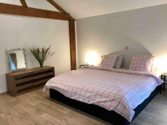 Les Ecuries De Lesse Apartment Libin Exterior foto
